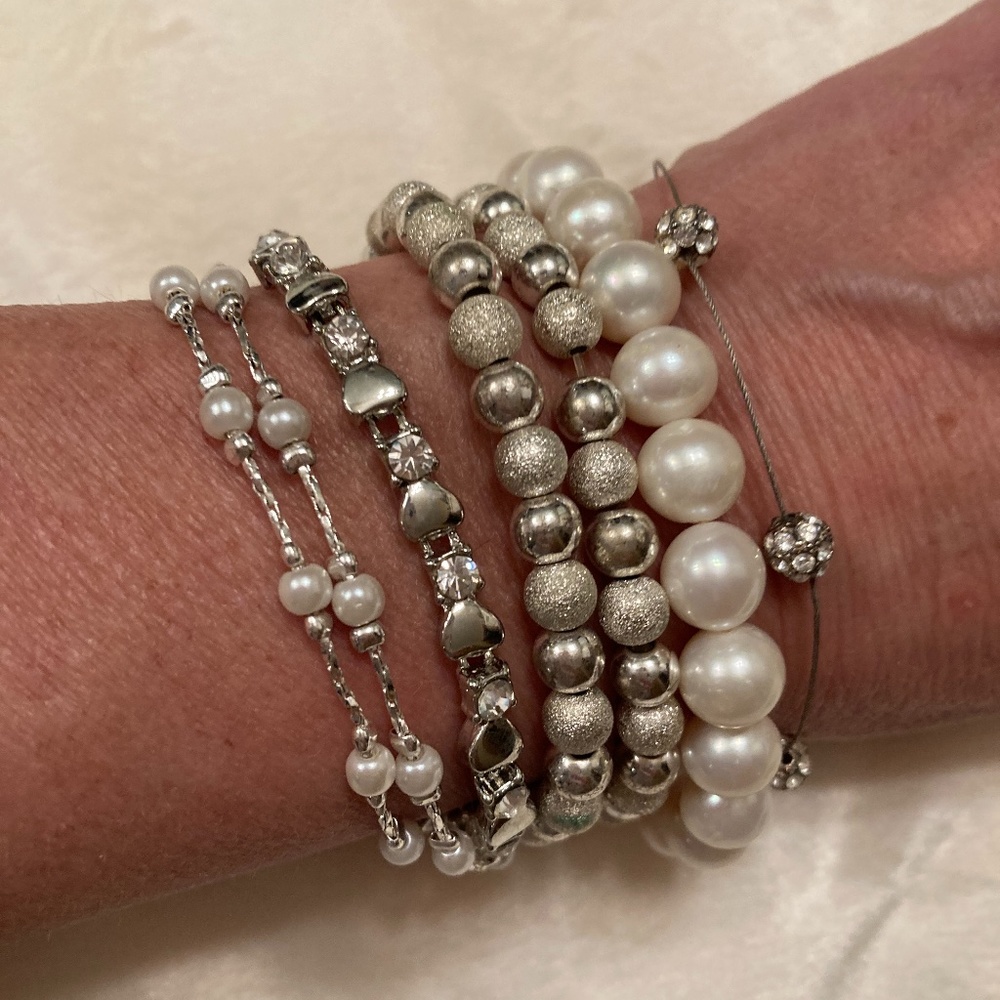 Styled Bracelet Group
